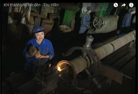 Công ty Mai Động đi vào thơ ca